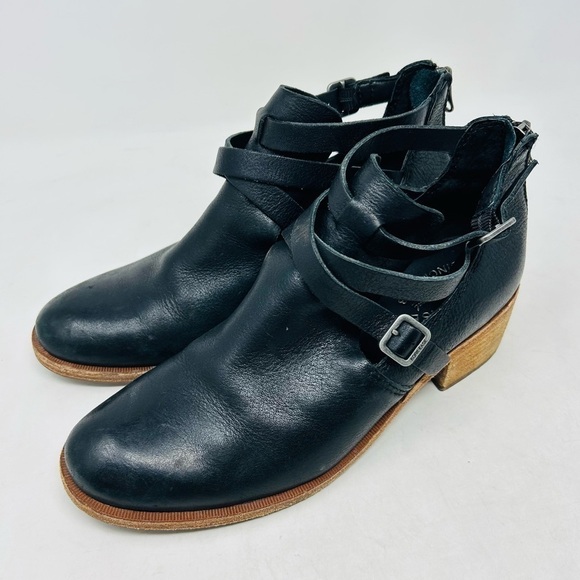 Kork-Ease Black Ankle Boots with Tan Sole - Picture 6 of 8